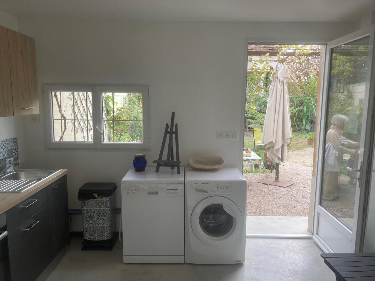"Chambre" Chez Zabou Carpentras Luaran gambar